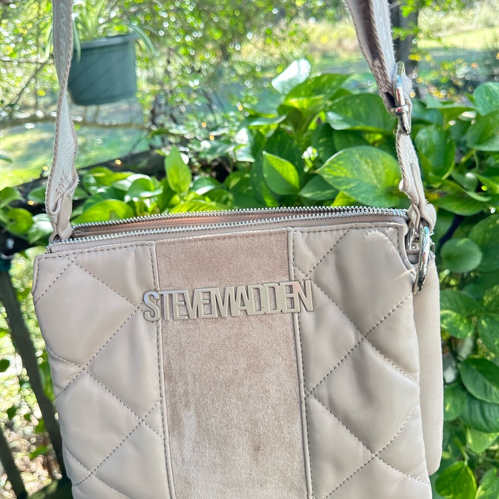 Steve Madden Beige Quilted Shoulder Bag